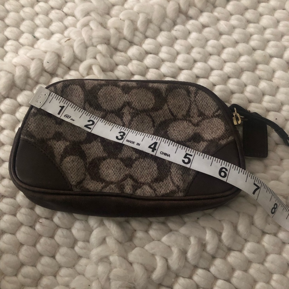 Coach cosmetic case - Picture 6 of 6